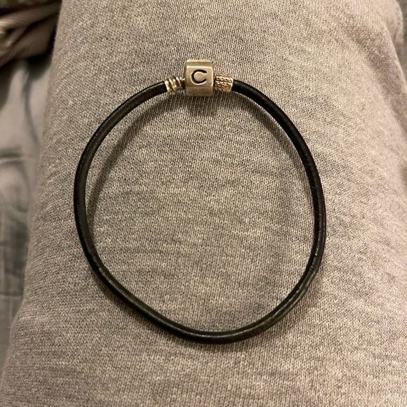 Chamilia 8" Black Charm Bracelet - Picture 2 of 3